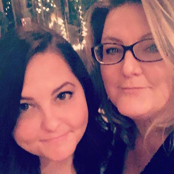 Meet your Posher, Michelle - Picture 1 of 1